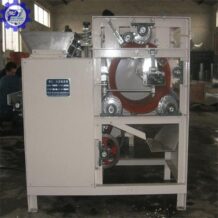 Máy Bóc Vỏ Đỗ Tương Ướt 9 nang suat may boc vo do tuong dat toi 80kg moi gio