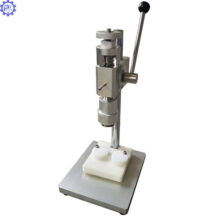 may dong nap chai nuoc hoa van hanh don gian