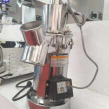 Máy nghiền dược liệu dạng búa đập