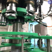 Máy Xoáy Nắp Chai Bán Tự Động 7 may xoay nap chai ban tu dong trang bi 6 dau xoay nap