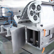 Máy Ép Vỉ Thuốc Tự Động 4 Vỉ 220GP 8 may ep vi thuoc tu dong cong suat cao