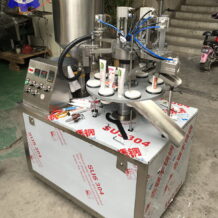 Máy Chiết Tuýp Bán Tự Động 7 uu diem may chiet tuyp ban tu dong