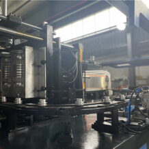 Công Nghệ Thổi Chai – Ưu Điểm Của Dây Chuyền Thổi Chai 10 may thoi khuon phoi chai