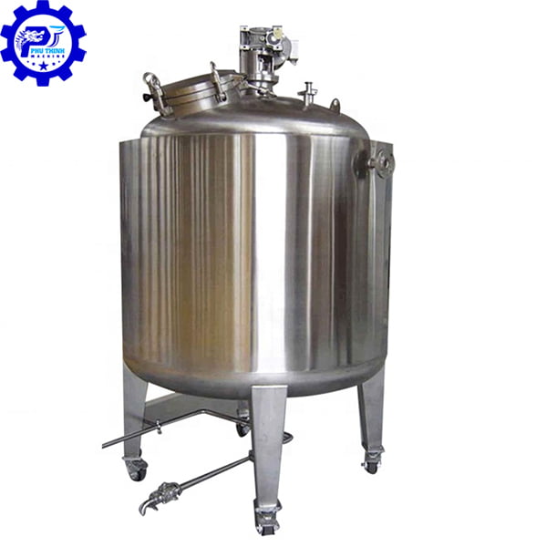 bon chua 5000l chua thanh pham sau khi tron