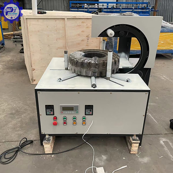 Máy Quấn Màng PE Cuộn tròn 3 nguyen ly hoat dong cua may quan mang pe cuon tron