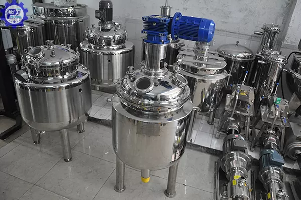 Bồn Nấu Gia Nhiệt Chân Không 50L 12 Bồn nấu gia nhiệt chân không 50L